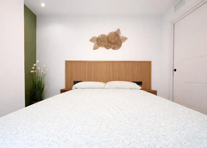 Alfareria Center * إشبيلية