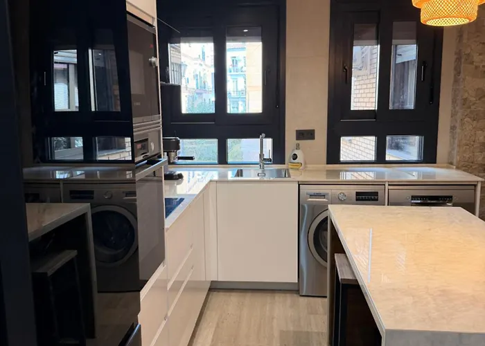 شقة Alfareria Center