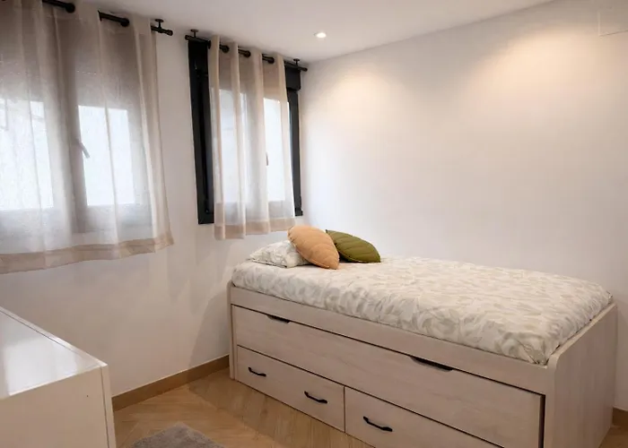 Alfareria Center * إشبيلية